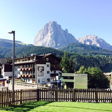 La Terrazza Gardenese Lägenhet Santa Cristina Val Gardena Exteriör bild